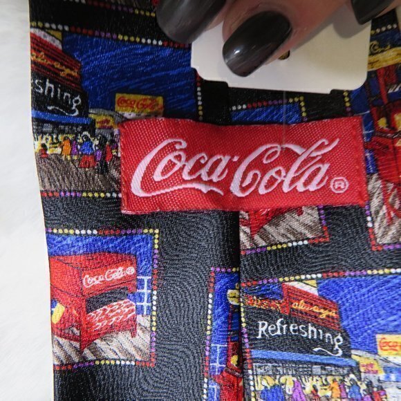 Coca Cola nostalgia neck tie nwt - Picture 3 of 4